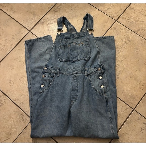 Gap Denim overalls size medium tall - Picture 6 of 9